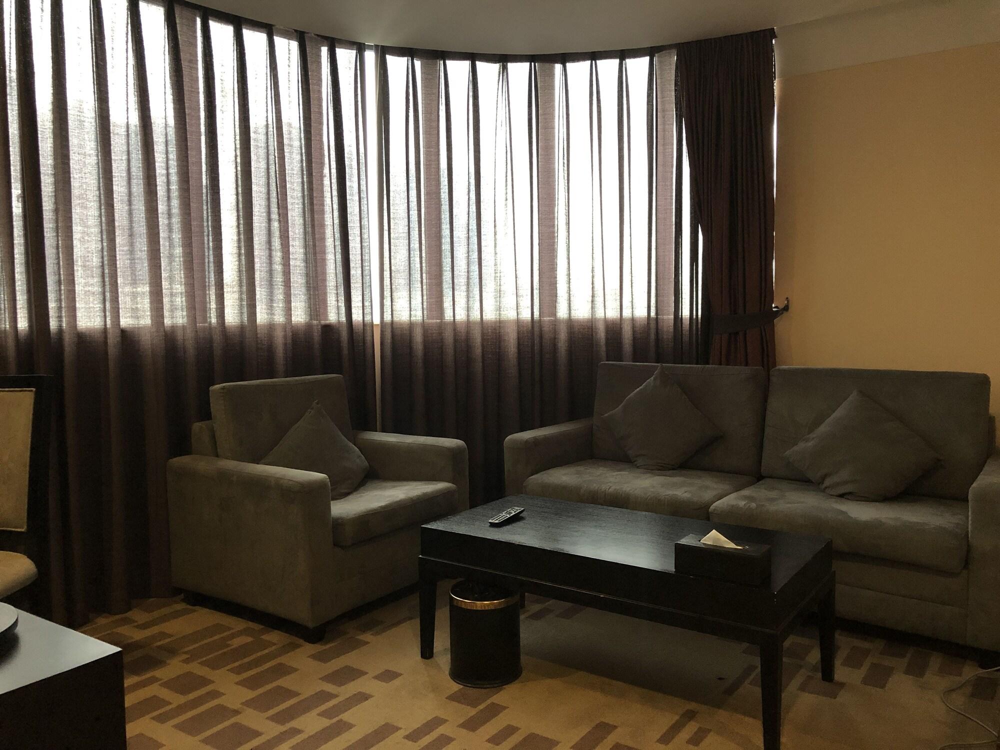 Henry Business Hotel Kuangcsou Kültér fotó