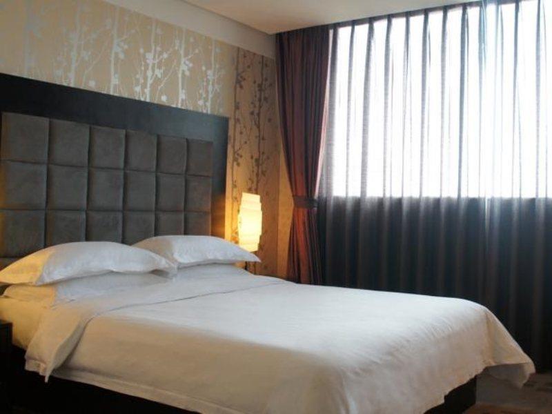 Henry Business Hotel Kuangcsou Kültér fotó